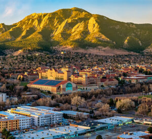 Llame a un abogado especializado en lesiones personales en Boulder, Colorado.