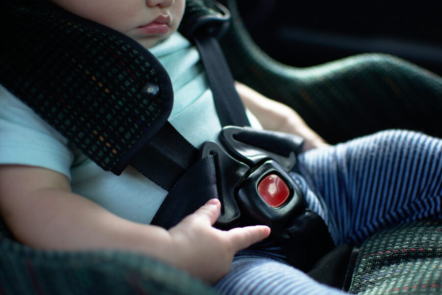 When Can a Child Sit in the Front Seat in Colorado?